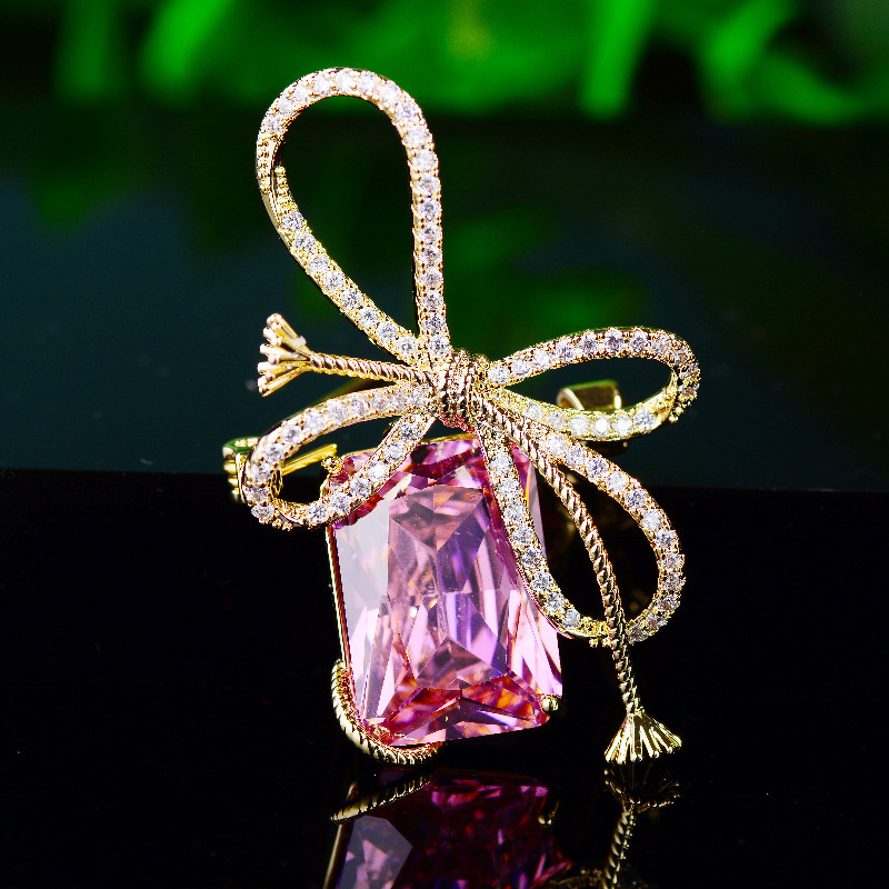 

Pins Brooches OKILY Elegant Zircon Bowknot Brooch FashionTemperament Bow for Woman Coat Sweater Silk Scarf Accessori Jewelry 230216