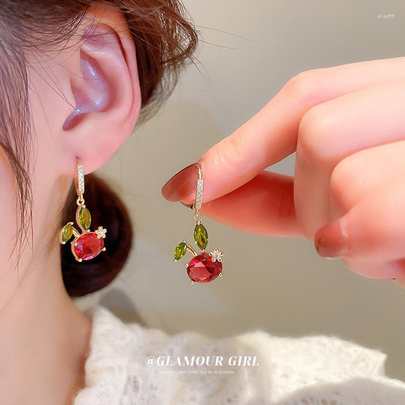 

Choker Real Gold Plating Zircon Cute Little Ear Buckle Temperament Fresh Sweet Small Red Earrings Female