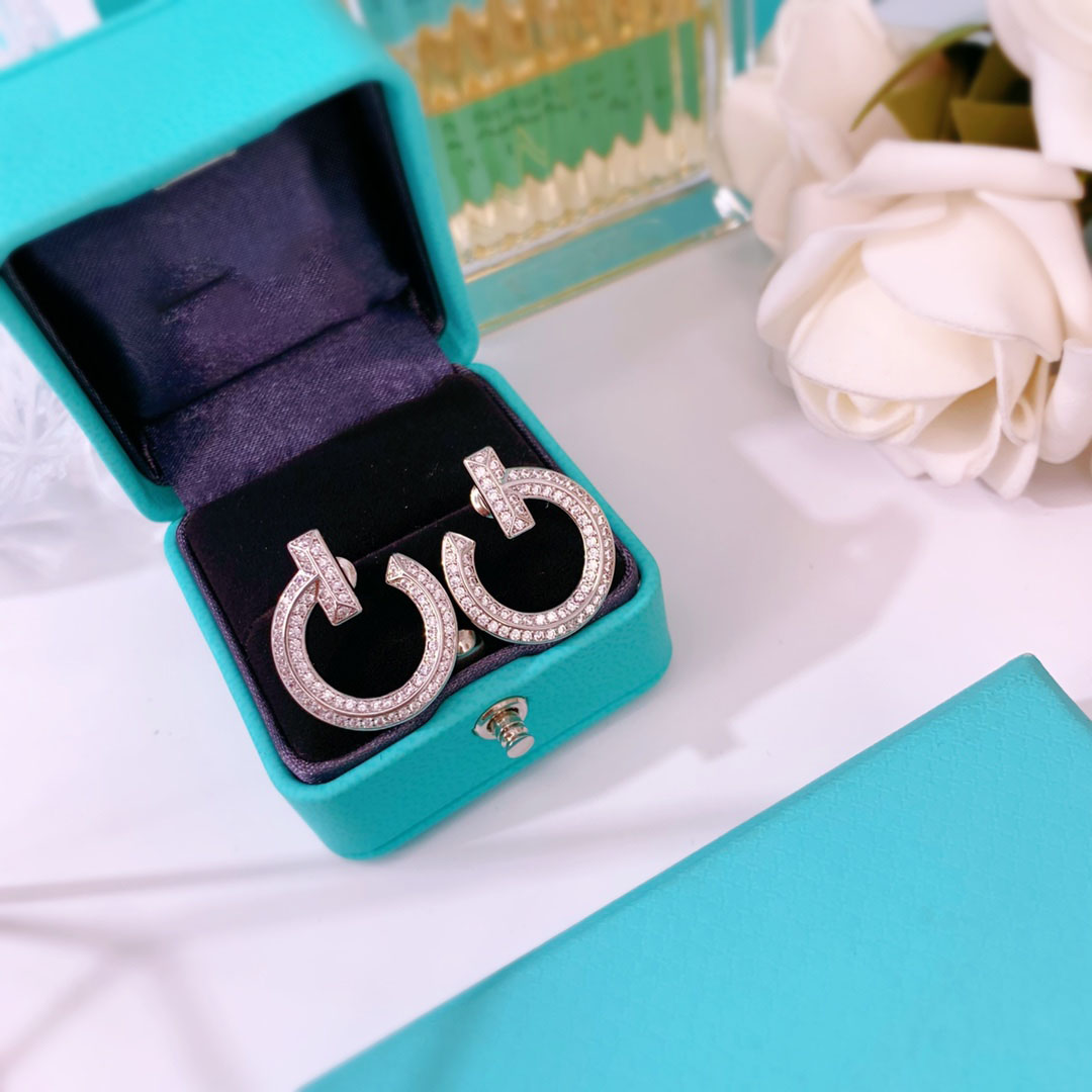 

18K Gold Plated Silver charm earrings Luxury Brand Designers Letters Stud Geometric Famous Women Round Crystal Rhinestone Pearl Earring Wedding Party Jewerlry 44
