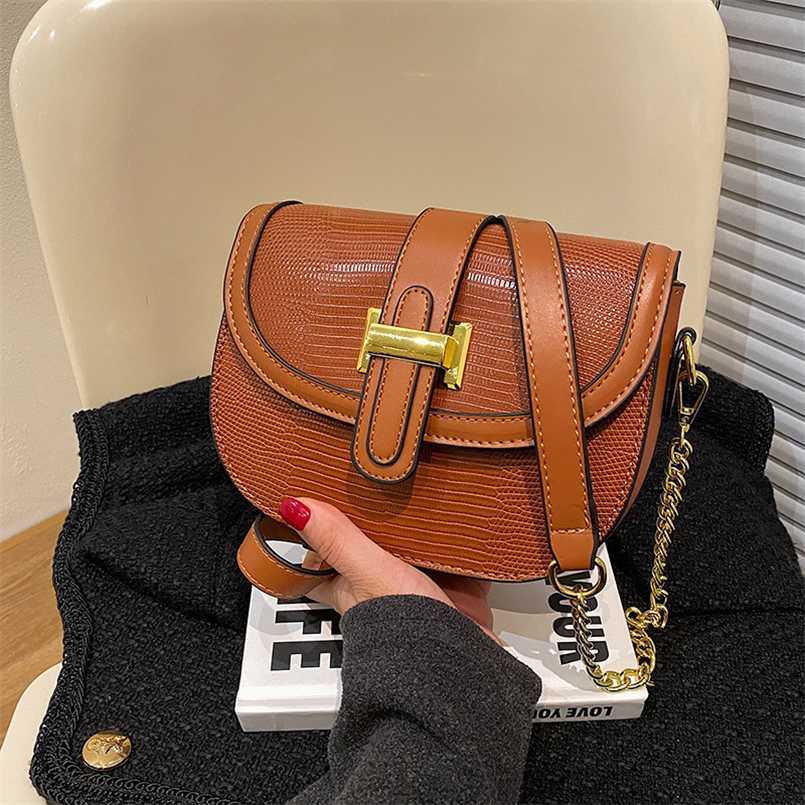 

Semi-circular horseshoe bag new detachable chain shoulder strap cross-body women's bag with zipper flap small backpack, Khaki12