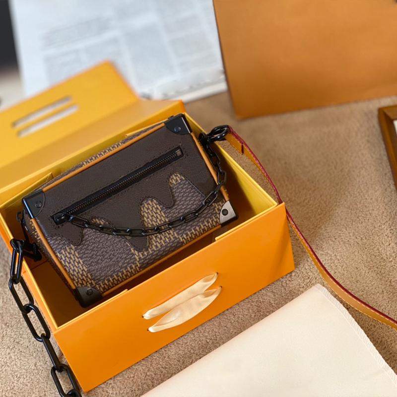 Designer Box Épaule Hommes Femmes Sac Messenger Cross Body Classique En Relief En Cuir Véritable Lettres Sacs À Main Bagages