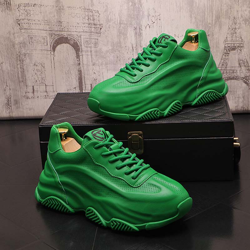 

Luxury Men's Designer men's casual shoes ventilate classics lacing luxury shoes totem Men's Business Shoes Heighten shoes in vogue Loafers Smoking Slippers