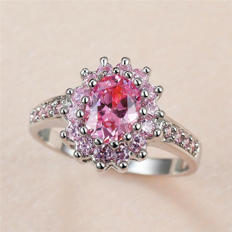

Wedding Rings Elegant Pink Oval Stone Ring Luxury Crystal Zircon For Women Jewelry Female Romantic Engagement Promise Bands
