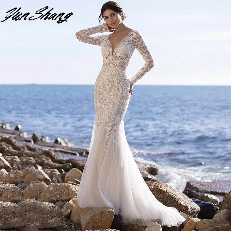

Party Dresses YunShang Beach Mermaid Wedding Dress Long Sleeve V Neck Lace Appliques Sexy Open Back Tulle Bride Gown Train Vestidos De Noiva 230217, White