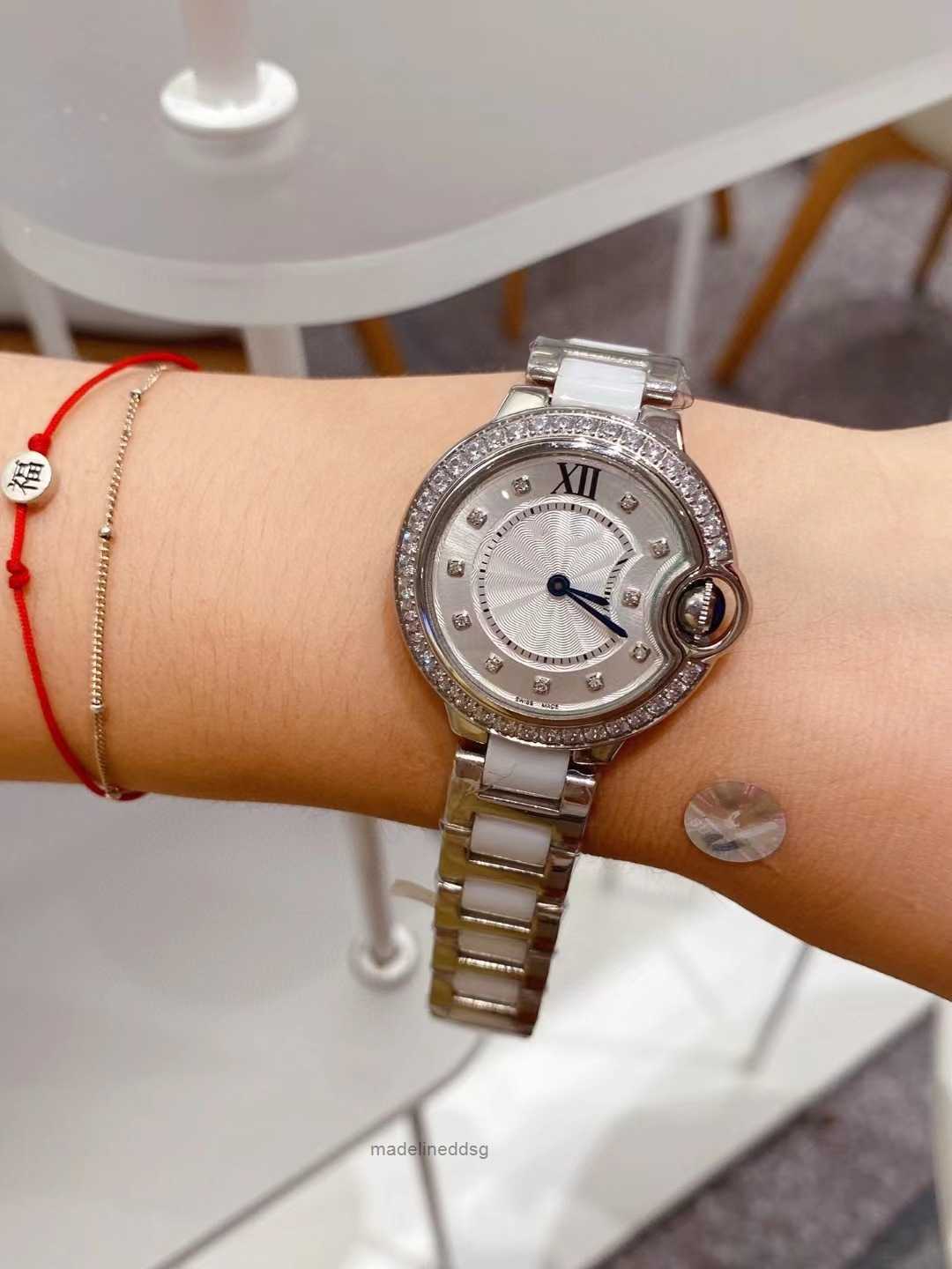 

Watches Kajiadiya mes and wmen's tank watches factory original watches tank women's men's watches