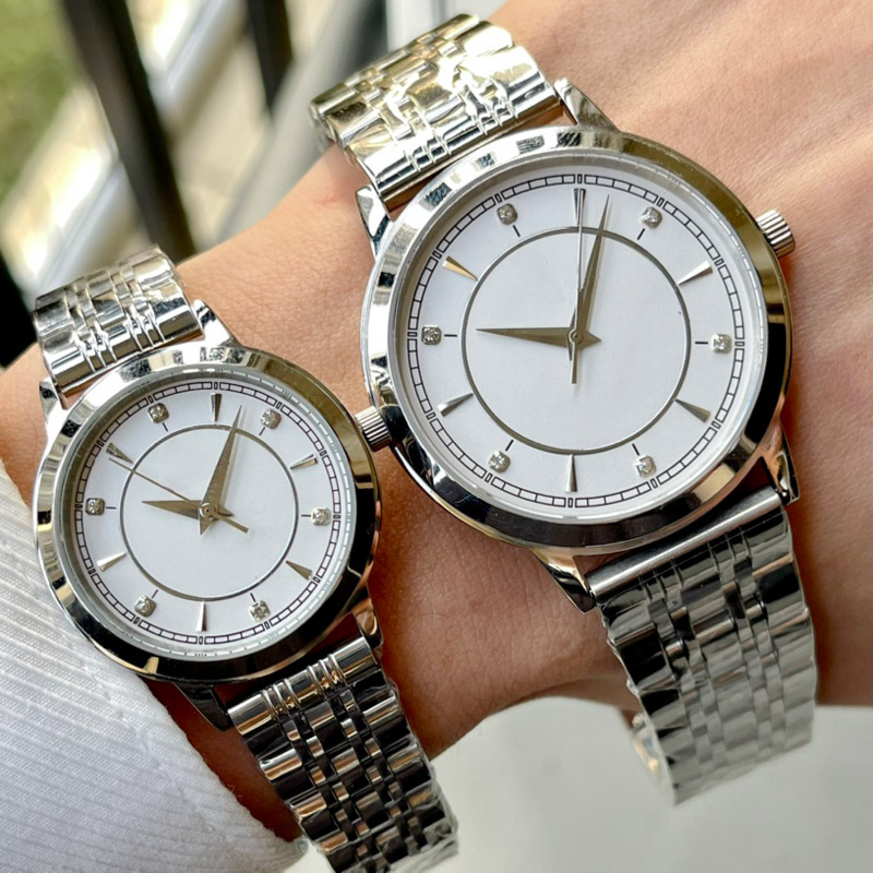 

couple watches 40mm 28mm quartz movement watch Business stainless steel WristWatch montre Luxe, Color 1