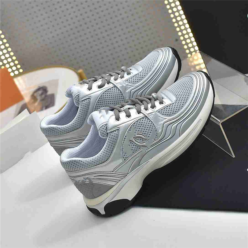 

Luxury design Bowling Shoes 2023 Channel fashionable men and women Leather Canvas Letter Logo Casual outdoor Sports Running Shoes 02-09, As shown