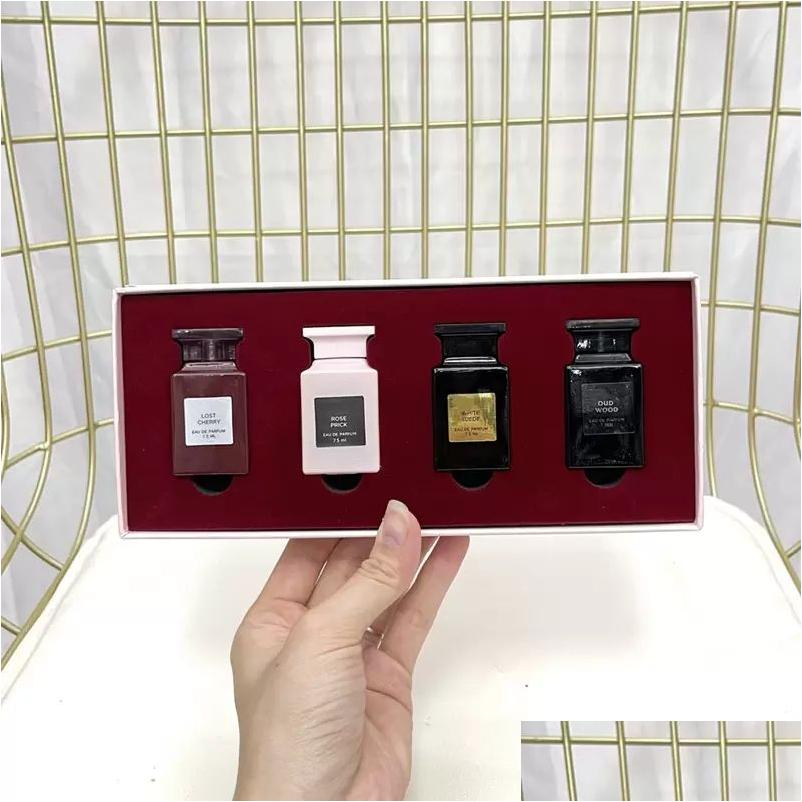 

Anti-Perspirant Deodorant Uni Fragrance Women Men 7.5Ml 4Pcs Per Gift Box Set Spray Long Lasting Smell Tomford Oud Wood Lost Cherry Dhier