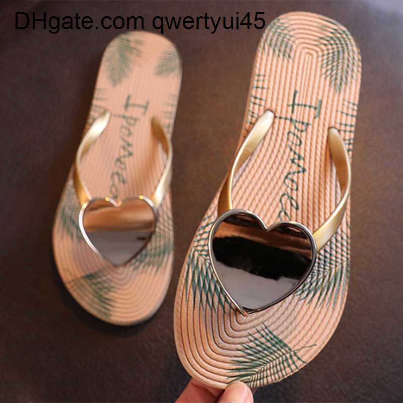 

qwertyui45 Slippers Slippers Hot Summer Slippers Women Sandals Shoes Woman Pink Lover Heart Open Toe Flip Flops Ladies Clear Outdoor Flat Beach Slides 021723H, Color 2