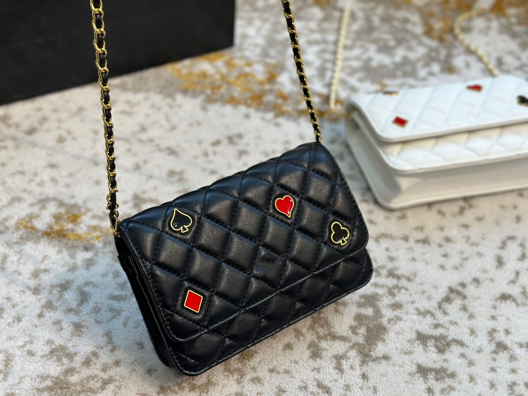 

Designer's classic PU handbag messenger bag women's shoulder bag handbag women's messenger bag evening handbag leisure bag, Surprise gifts