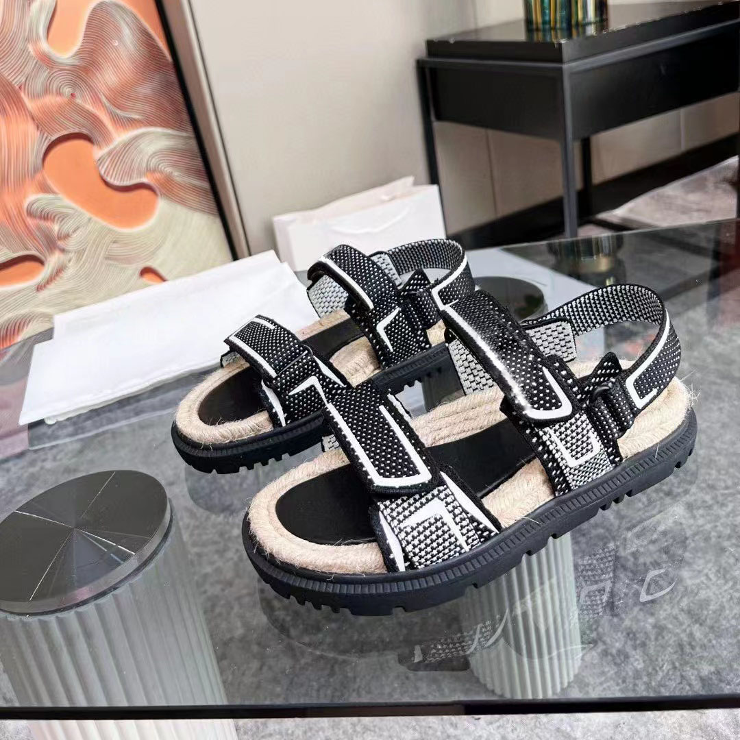 

2023 Womens Sandals Slippers Slide Summer Fashion Wide Flat Indoor Flip With Box Size EUR35-41, Black