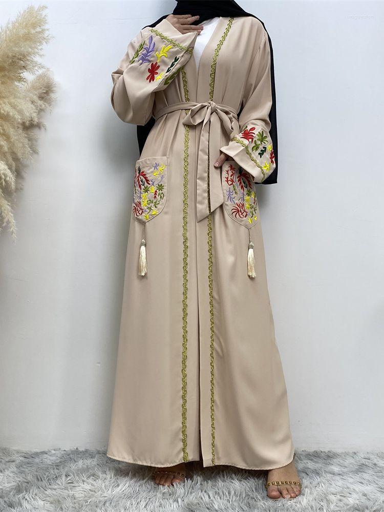 

Ethnic Clothing Ramadan Eid Djellaba Linen Muslim Dress Kimono Dubai Fashion Flowers Embroidery Abaya Robes Islam Robe With Belt WY1322