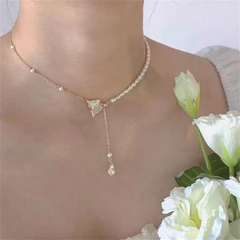 

Chains 2023 Fashion Elegant Imitation Pearl Chain For Women Asymmetric Butterfly Choker Adjustable Crystal Pendant Necklace Gift Girls