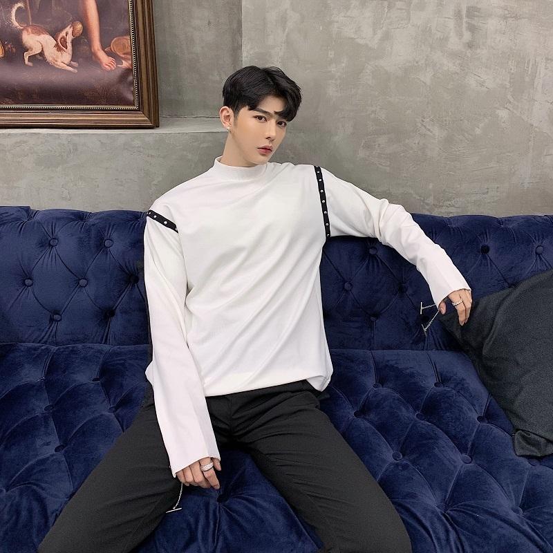 

Men's T Shirts Men White Black Chain Rivet Long Sleeve T-shirt Camisetas Hombre Male Streetwear Hip Hop Punk Tee Mens Spring TshirtMe