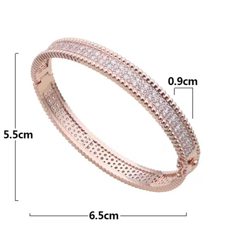 

Designer Bracelets Europe America Diamond Bracelet Gold Bangles for Women Fashion Jewelry Sets Lady Women Titanium Steel Birthday Gifts