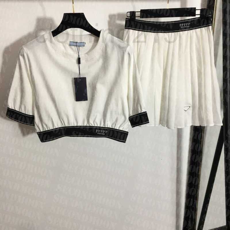 

Two Piece Dress Designer High Waist Summer Short Sleeve Outfit Letter Jacquard Outfits Outdoor Travel Casual Style Clothing CC6M, Black