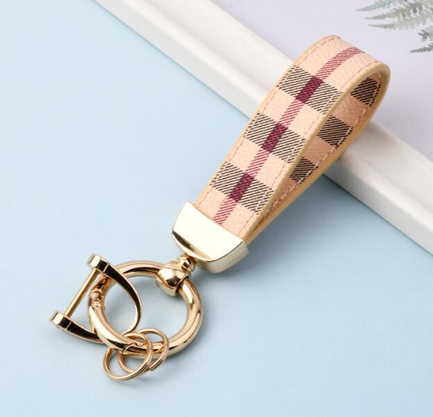 

11style Creative Gift Presbyopia Car Keychain Bag Pendant Charm Jewelry Keyring Men Women Fashion PU Leather Flower Grid Design Metal Key Chain Accessories