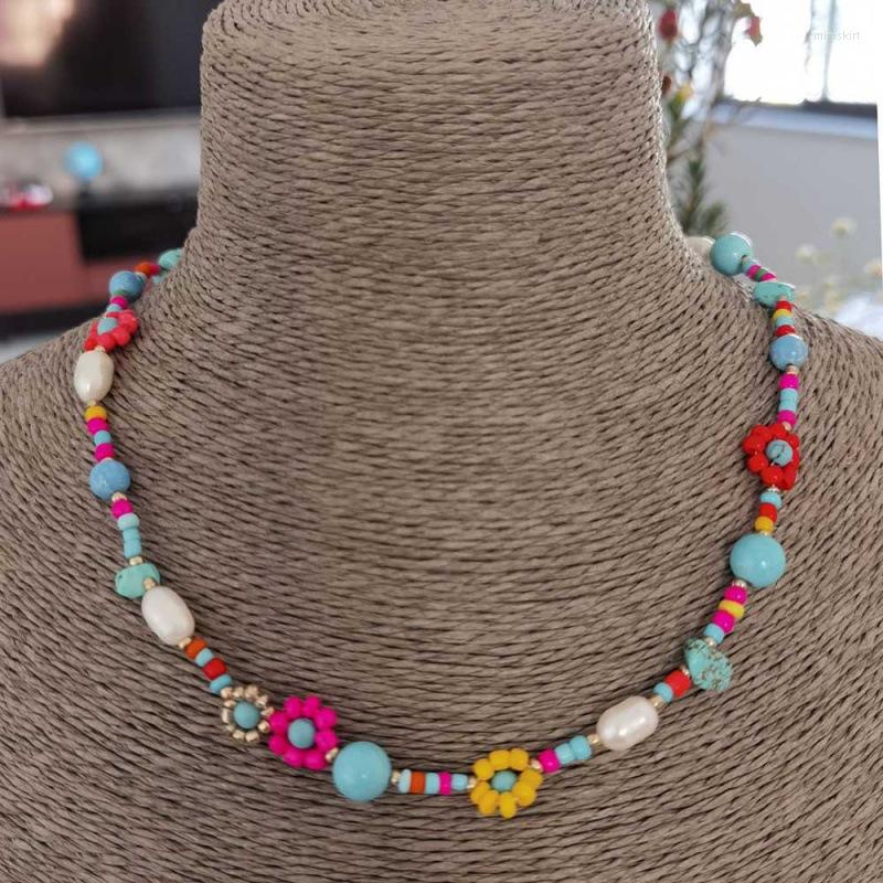 

Pendant Necklaces Natural Freshwater Pearl Necklace Women Crystal Beads Clavicle Chain Elegant Flower Ethnic Jewelry Gift