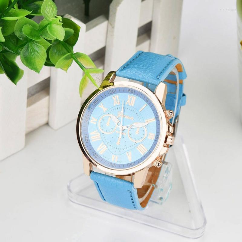 

Wristwatches Women Watches Fashion Watch 2023 Geneva Designer Ladies Diamond Quartz Gold For