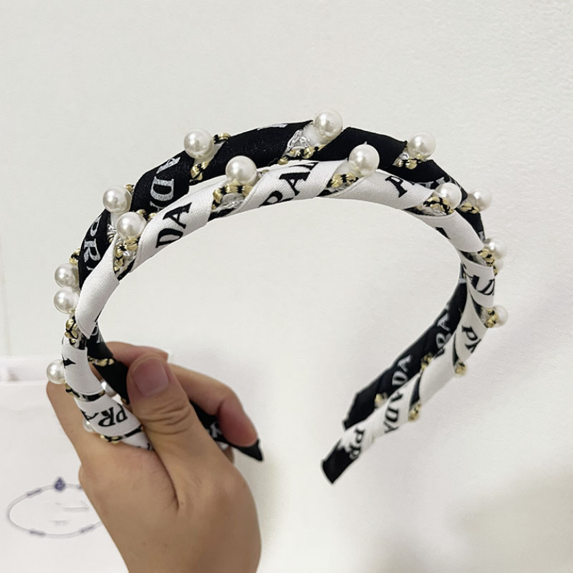 

fashion Hair Hoop Popular Brand Designer Head Scarf High-end Design Hairpin Hand Woven Cloth Nail Bead Headband Senior Sense Hair Accessories Womens, White
