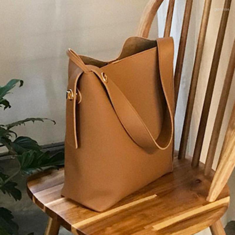 

Evening Bags South Korea's Simple Shoulder Bag Bucket Women's Ins Messenger Large Capacity, Brown