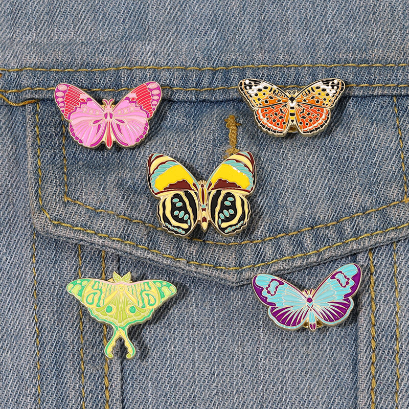 

Actias Selene Ningpoana Enamel Pin Custom Colorful Butterfly Moth Insect Brooch Lapel Badge Nature Jewelry Gift for Kids Friends 10colors, Color #1