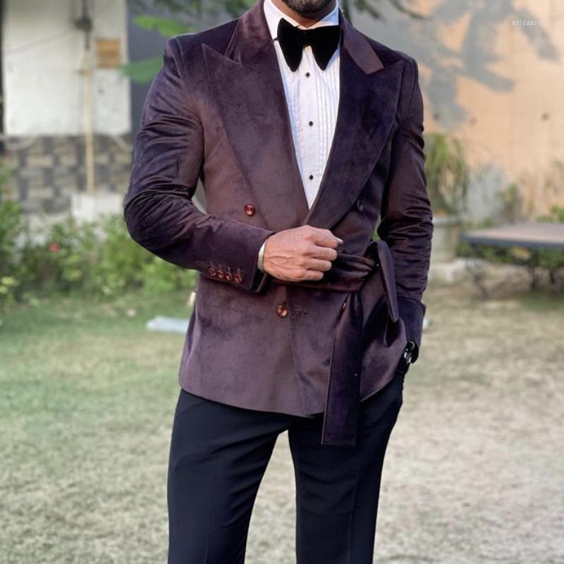 

Men's Suits Velvet Men With Belt Custom Made Wedding Tuxedo For Groom Prom 2 Pieces Slim Fit Double Breasted Blazer (Jacket Pants), Black