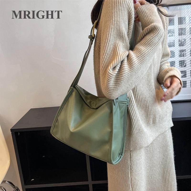 

Shoulder Bags Solid Color Leather Crossbody Handbag Women Luxury Designer Vintage Tote Bag Ladies Large Capacity Shopping Domil, Black