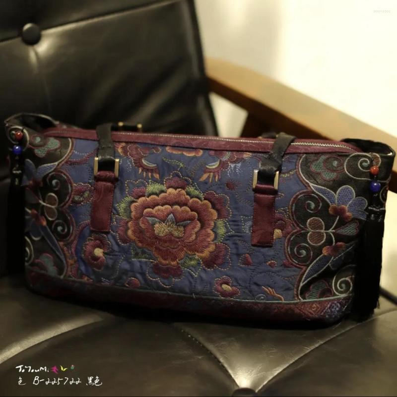 

Evening Bags Vintage Ethnic Style Embroidered Bag Cotton Linen Casual Women Shoulder Rectangular Tassel, Black