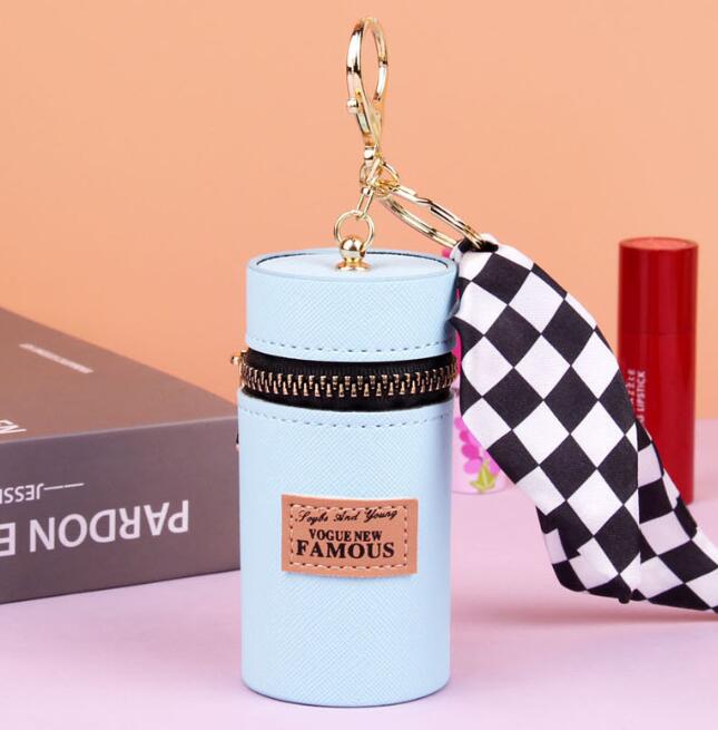 

Designer Silk Scarf Keychain Leather Bucket Lipstick Wallet Keyring Fashion Pendant Car Bucket Bag Mini Coin Holder Keychains Bag Trinket Gifts Accessories