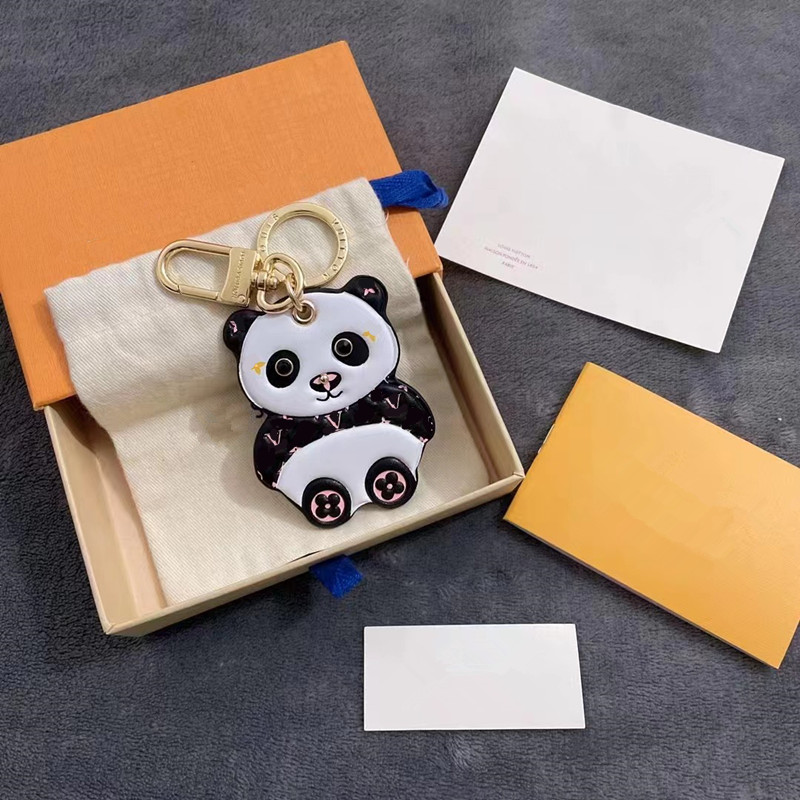 

Panda Design Car Keychain Bag Pendant Charm Jewelry Keyring Holder for Men Gift Fashion PU Animal Key Chain Accessories