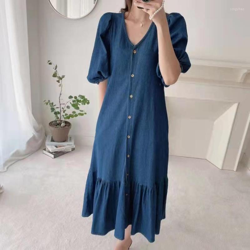 

Casual Dresses 2335 Korean Chic Retro V-neck Slim Single-breasted Mid-length Puff Sleeve Denim Fishtail Loose Robe Femme Vestido, Color as picture