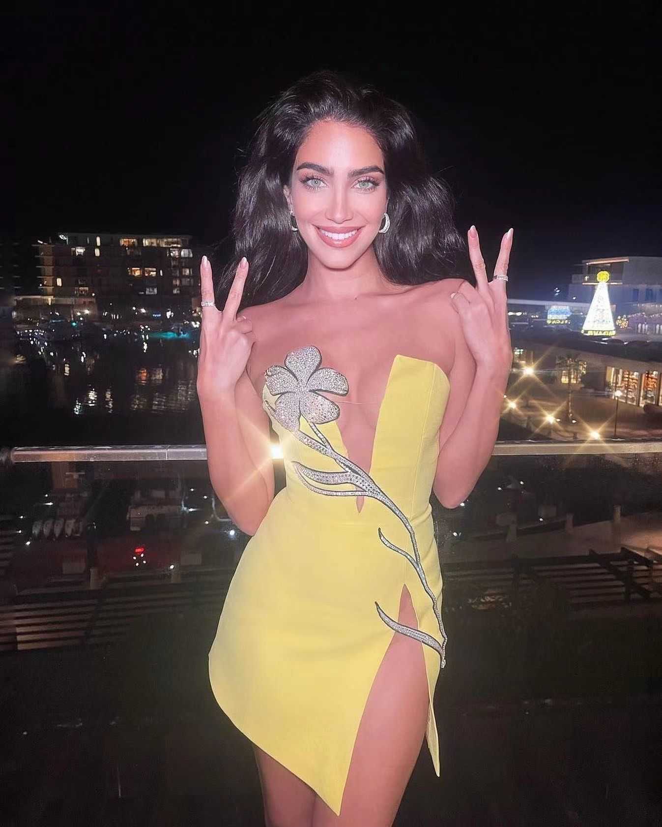 

Casual Dresses DEIVE TEGER New OneShoulder Tube Top Strap Bandage Material Dress Nightclub Party Style Women Summer Z0216, Accessory neck