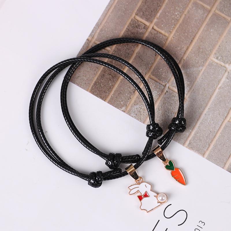 

Charm Bracelets Bohemian Style Ladies Bracelet Love Carrot Zinc Alloy Pendant Fashion Red String Jewelry Gift 2023