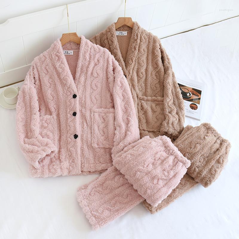 

Women's Sleepwear Winter Pajama Sets Women Flannel Thick Warm Velvet Homewear Suit Fashion V-Neck Pajamas Female Loose Home Clothes, Beige