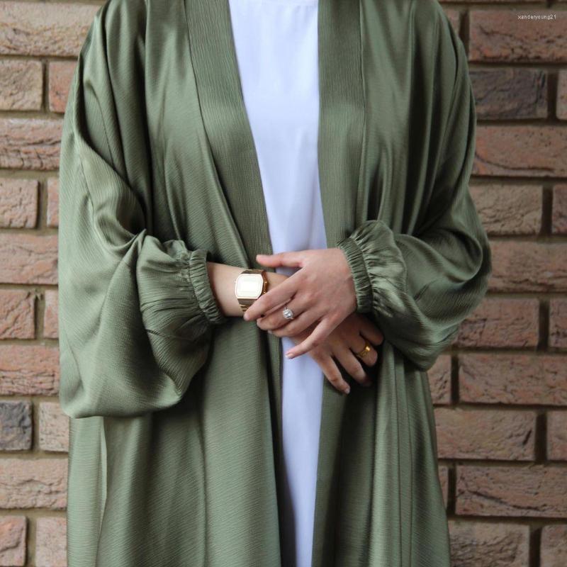 

Ethnic Clothing Shinning Stripe Satin Muslim Islam Women's Robe Dubai Turkey Style Arab Kaftan Open Abaya