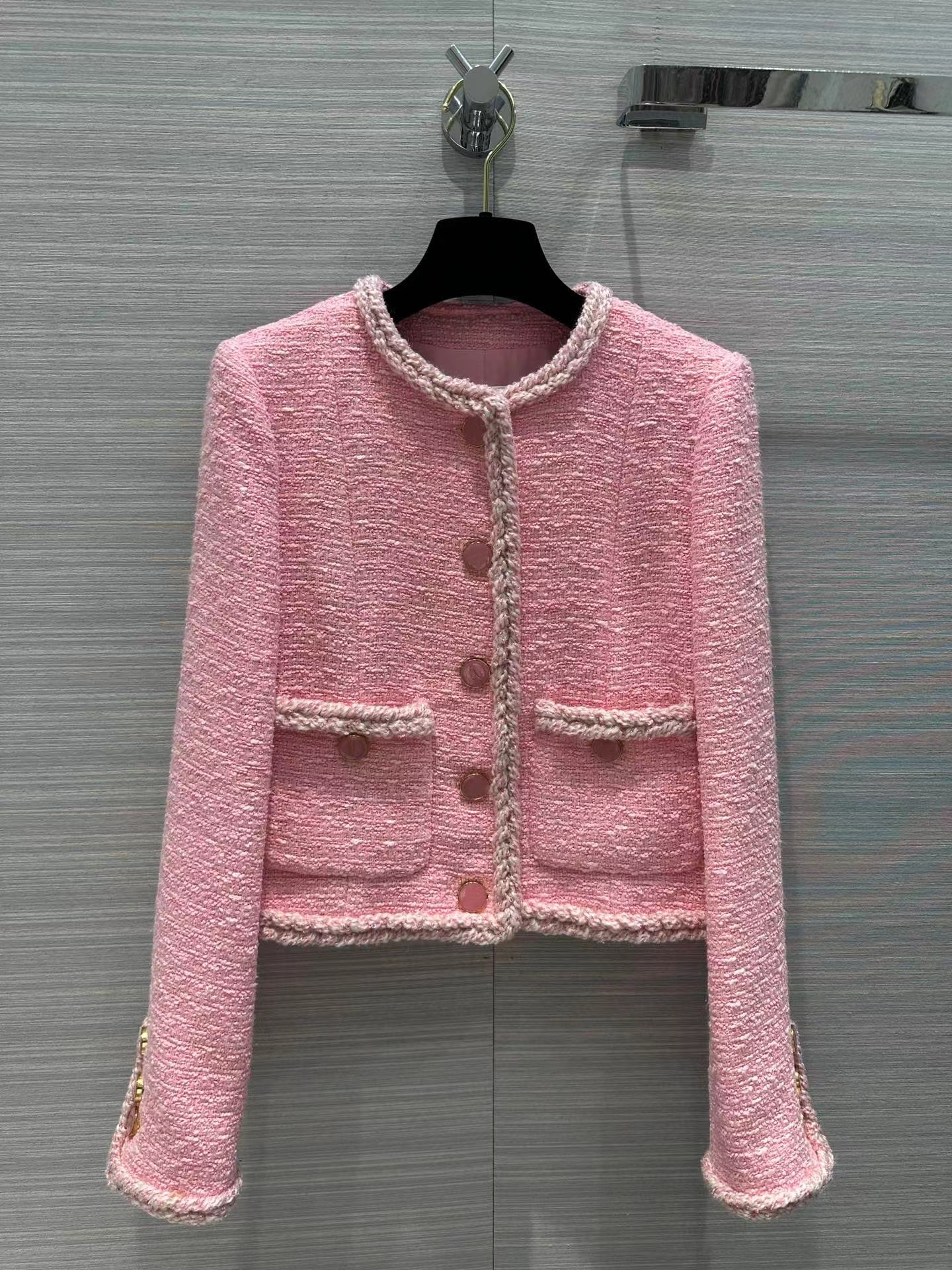 

2023 Designer women's sweater knitwear Designer knitted woven floral solid color wool casual women's knitwear, Pink
