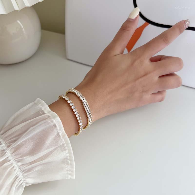 

Bangle 2023 Gold Silver Color Rhinestone Square Bangles For Women Designer Shiny Luxury Zircon Bracelets Jewelry Gifts