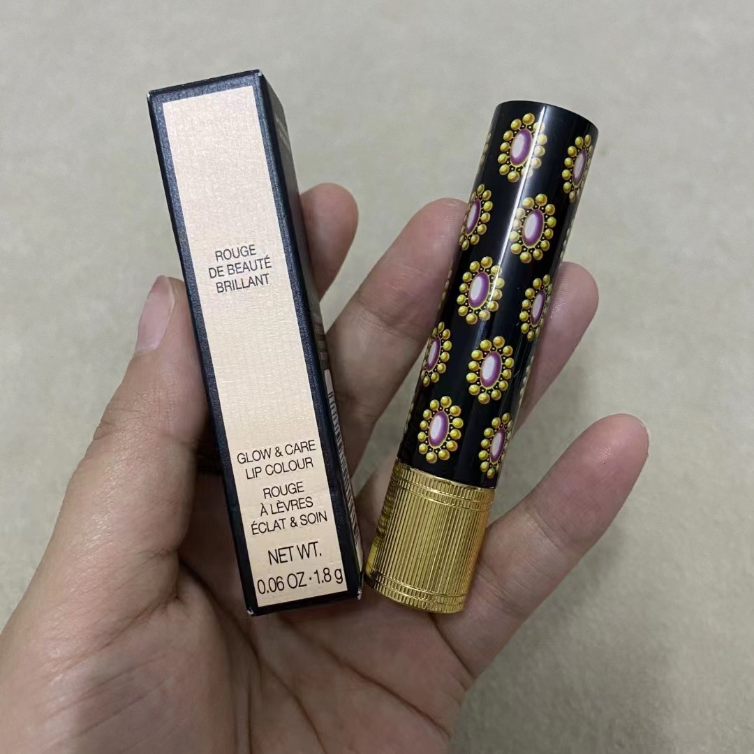 

Lip Color Gloss Liquid Lipstick Foundation Makeup Glow and Care Lipgloss in 4 Colors, 25#