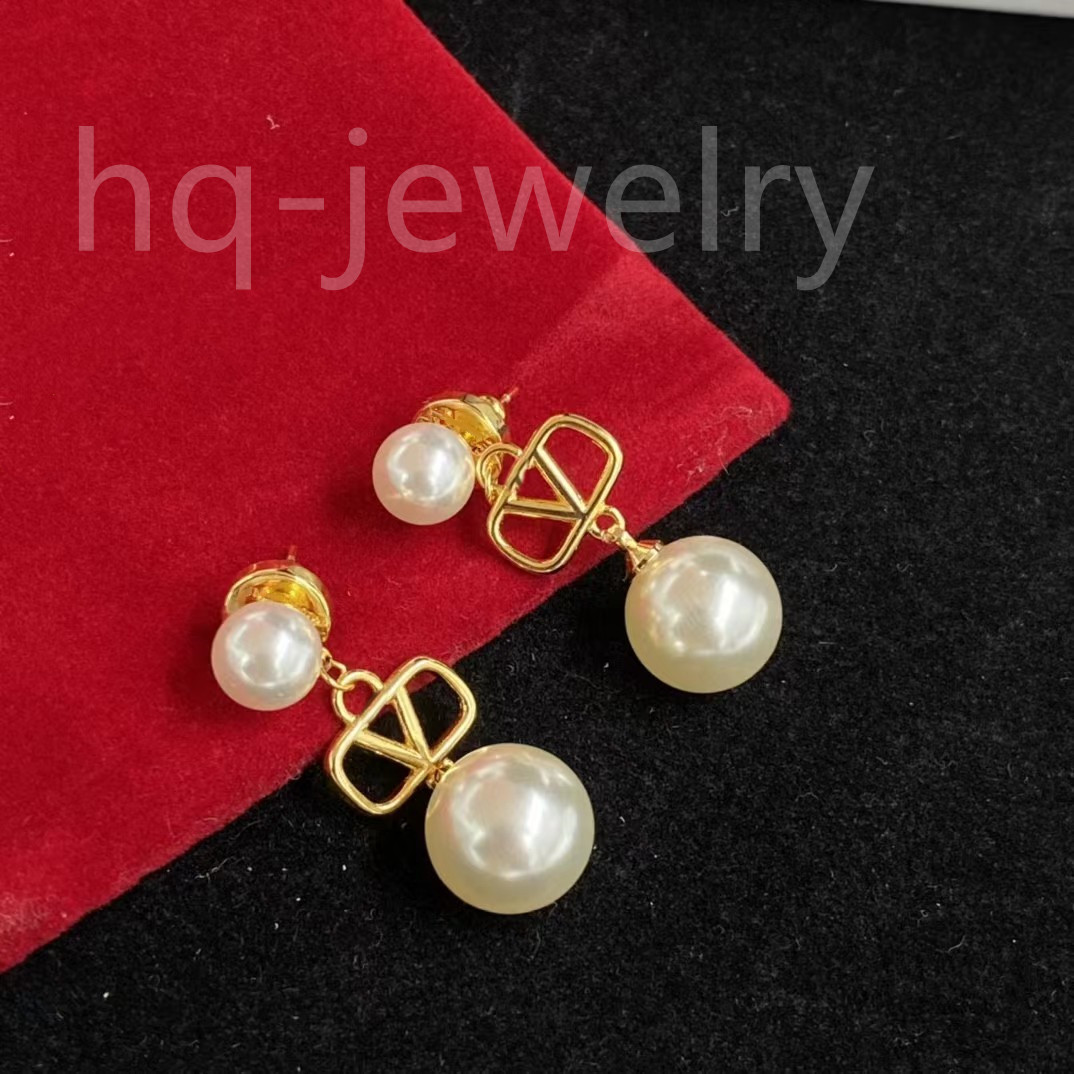 

2023 Luxury master design v-shaped earrings, tourism party, wedding first fashion jewelry3