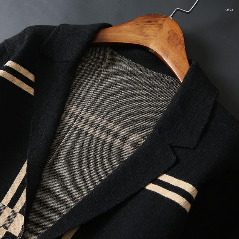 

Men's Sweaters Luxury England Pocket Men Knit 2023 Sweater Cardigan Top Grade Fashion Brand Designer Suit Collar Autumn Winter Slim Jacket, Blue
