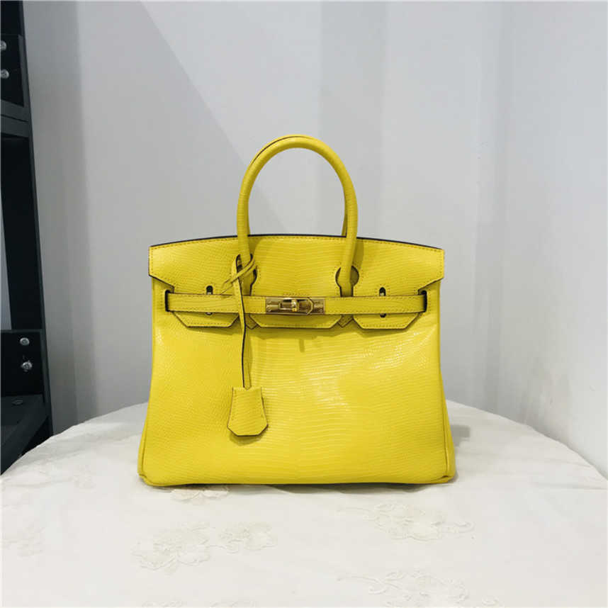 

Fashion Design Women Shoulder Bags Women's Classic Leather Handheld One Shoulder Crossbody Bag Women Ladies Bag 56%off Discount Female Handbags Purse, White 25