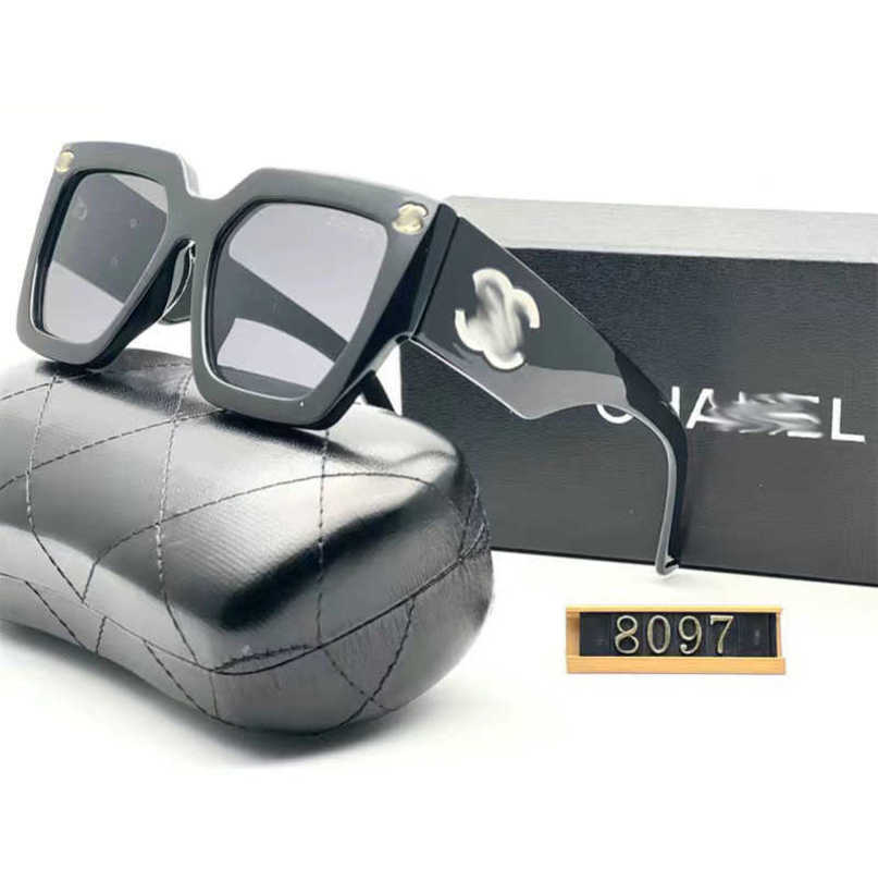 

Fashion Luxury Classic Frames Sunglasses Brand Women Men Sunglass Designers Sun Glasses Counter Packag Box Beach Radiation-proof Travel Sunglasse Gns4