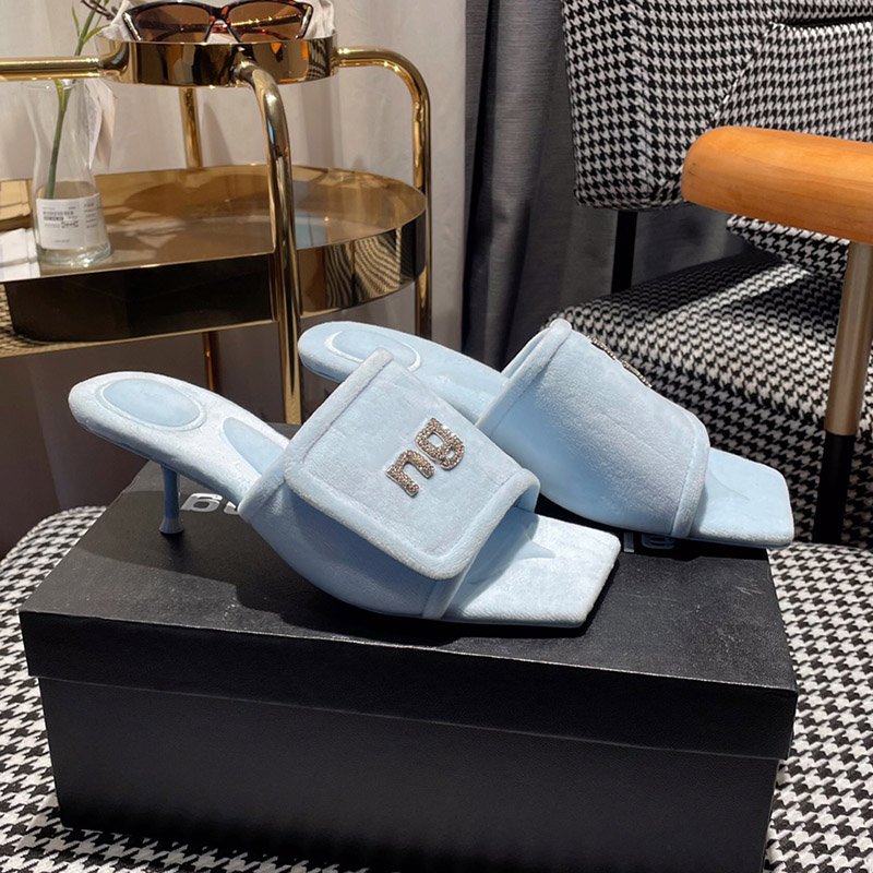 

Designer Womens Short Heel Square Slippers Luxury Super Flash Drill Lazy Sandals Mink Velvet Fabric Fashion Banquet Birthday Walking Shoes Dress Heels Height 5cm, Box