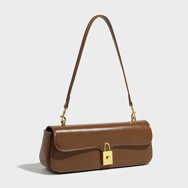 

Shoulder Bags Buckle Chain Underarm Bag New Women's Versatile Stick Small Crowd Advanced Feeling One-shoulder, Lucky red