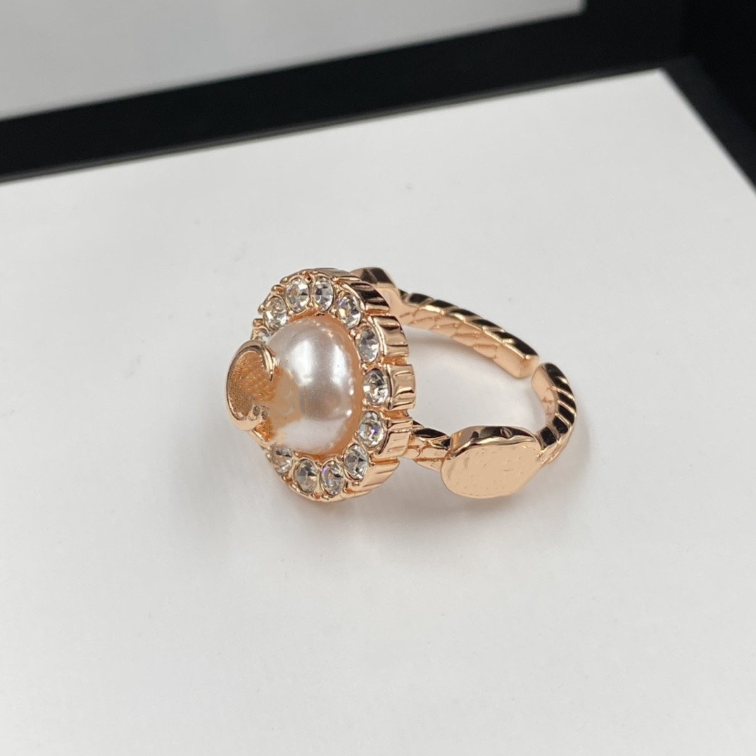 

New Diamond Letter Ring For Love Plated Gold Rings Fashion Jewelry Supply linkB