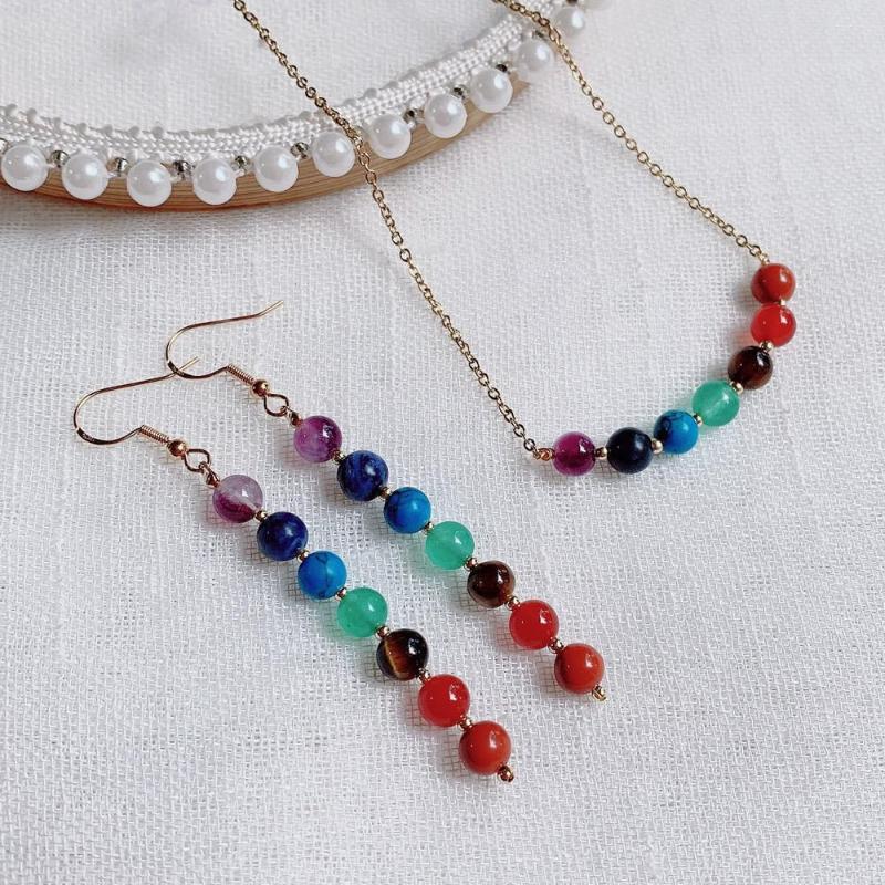 

Pendant Necklaces 7 Chakras Crystal Necklace For Women Natural Stone Quartz Pendulum Steel Smile Tassel Colorful Choker