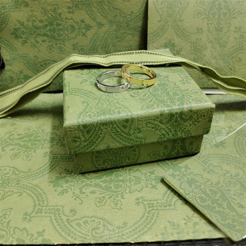 

Double G designer rings love engagement ring mratal letter hollowed out mens precious bague homme luxury jewlery promise rings simple romantic chic ZB007 E23