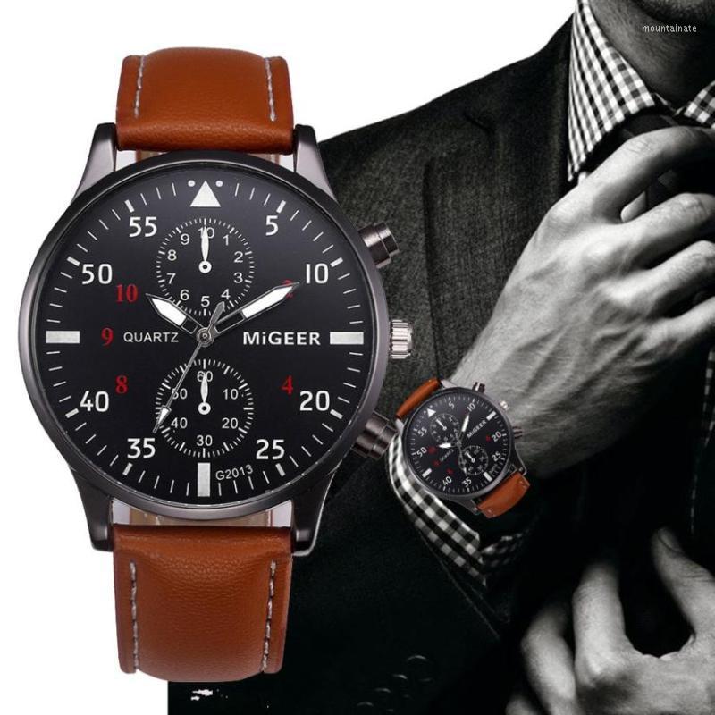 

Wristwatches High Quality Mens Watch Retro Design Leather Band Analog Alloy Quartz Wrist Top Drop Est Business ClockB50Wristwatches Moun22, Black
