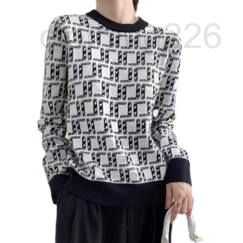 

designer Designer High Quality Round Neck Women' Knits Long Sleeve Fashion Black and White Pattern F Letter Knit Top Sweater X7XK